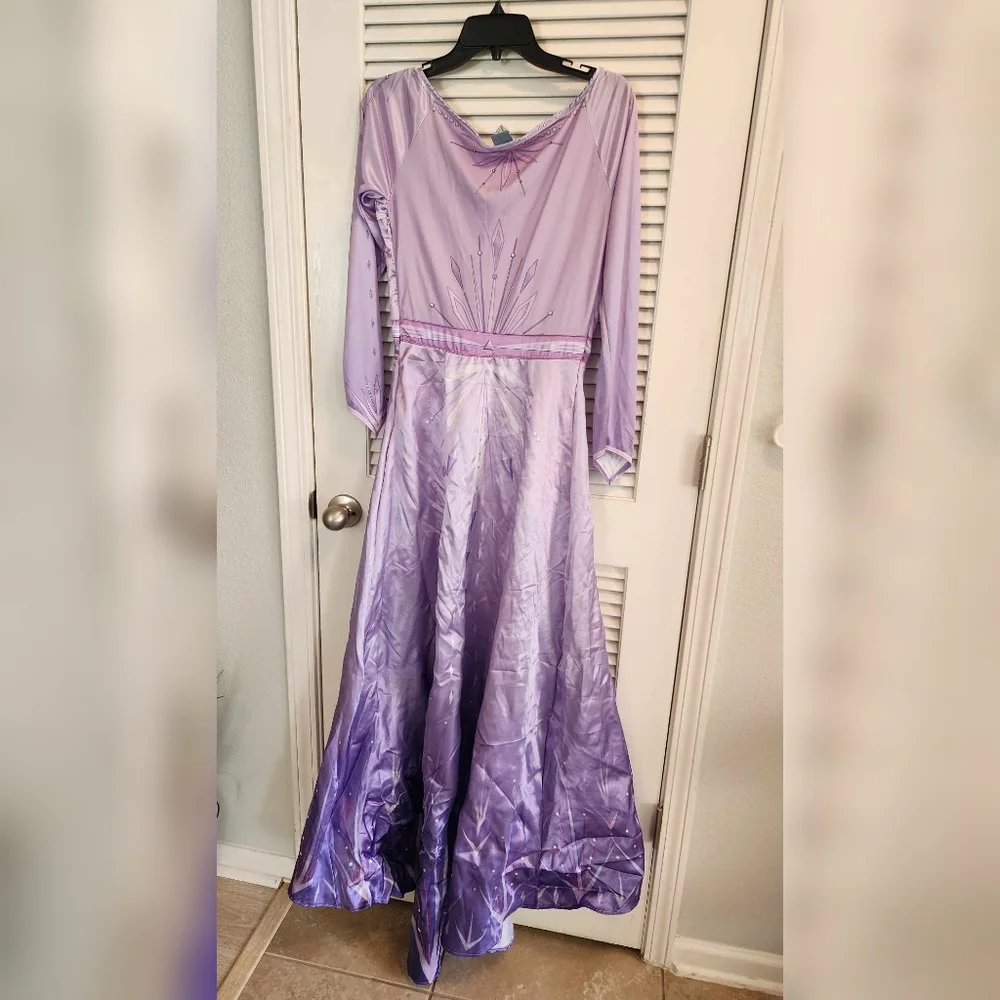 Frozen 2 Act 2 Purple Elsa dress - Picture 3 of 4